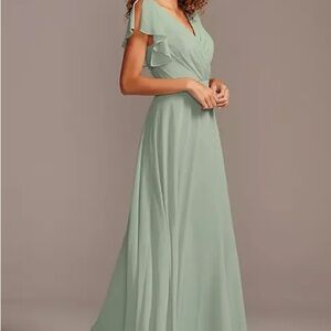 David’s bridal dusty sage bridesmaid dress